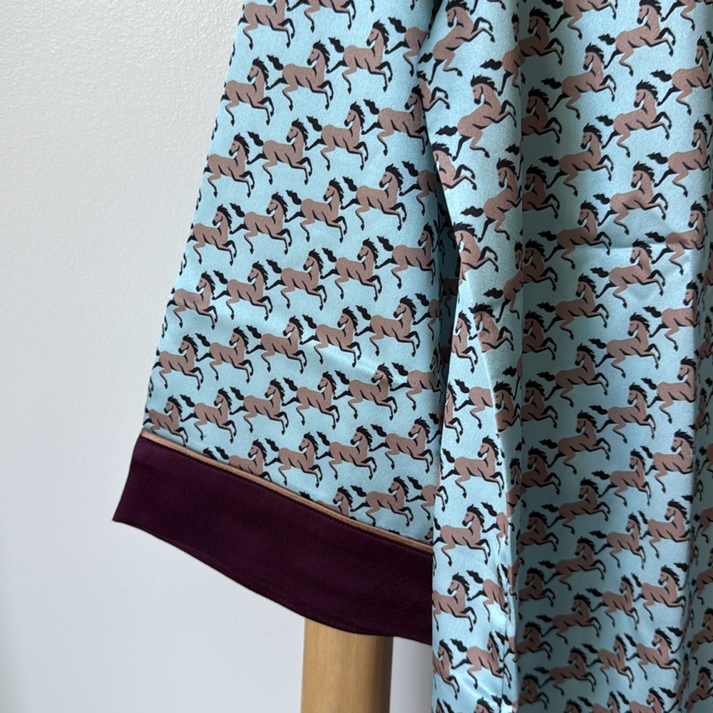 Ann Taylor Silky Horse Print Pajama Lightweight PJ Set Blue Brown Burgandy M NWT - Picture 8 of 16